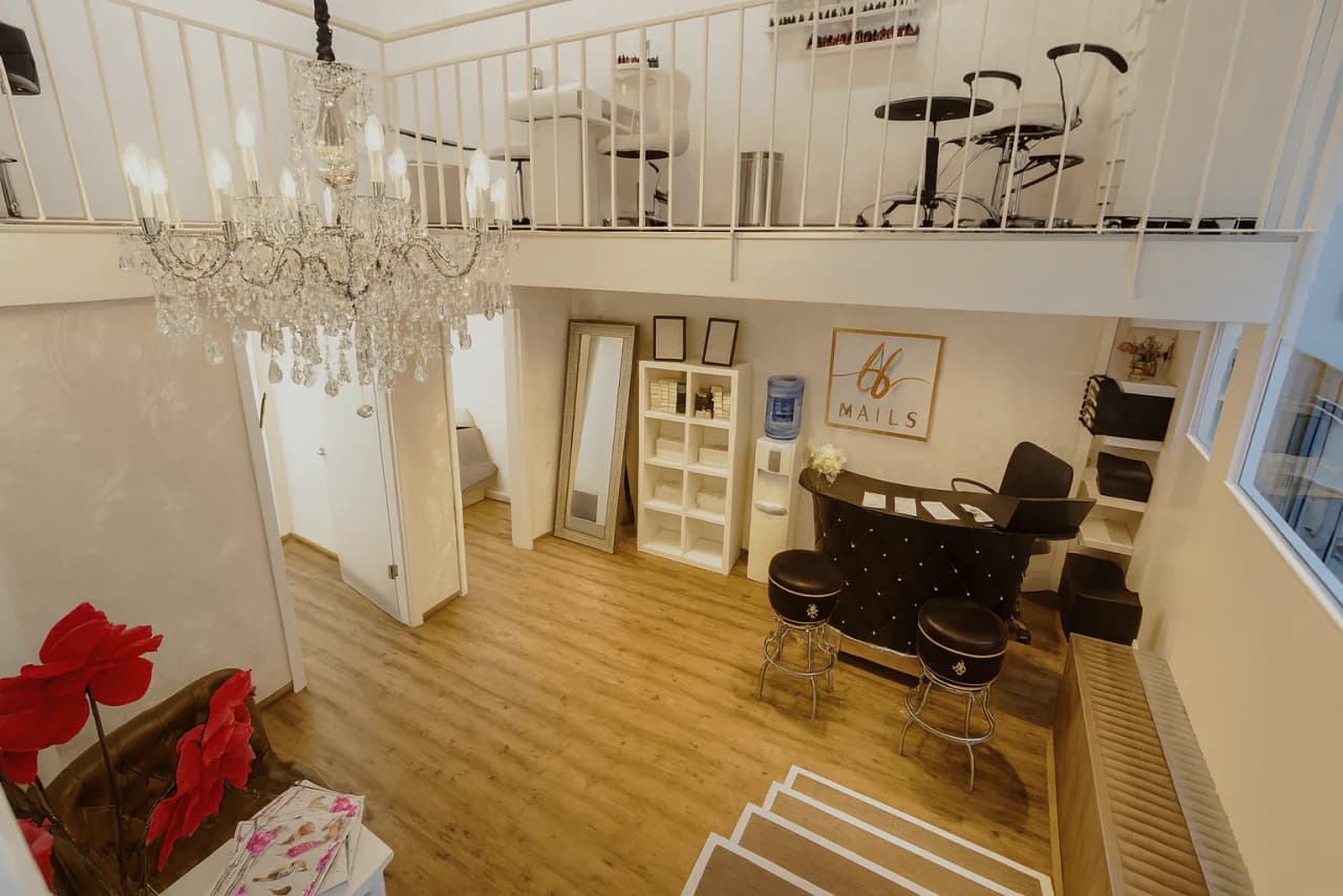 Black & White Beauty Lounge Karlsruhe