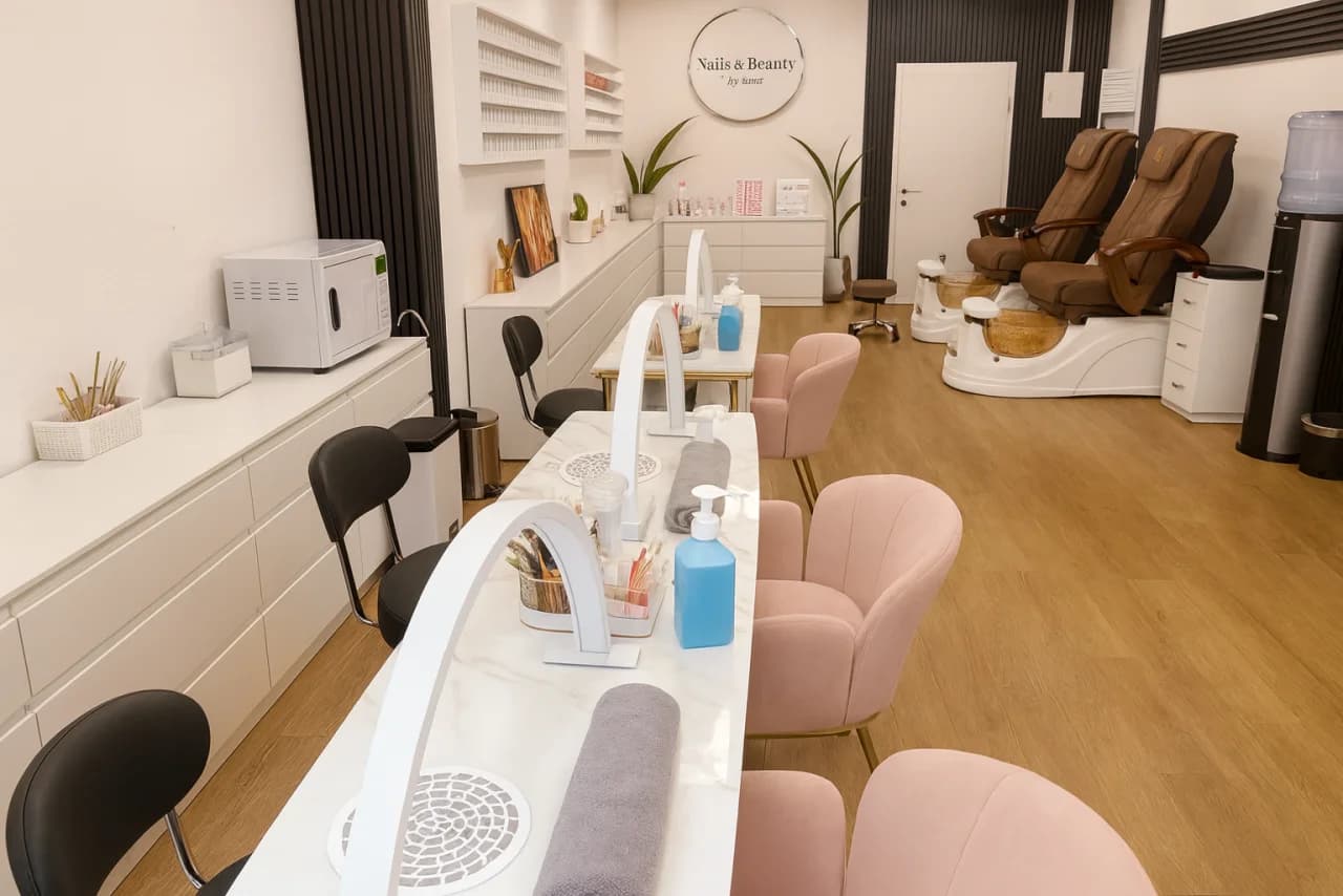 Nina’s Nails & Beauty Aachen
