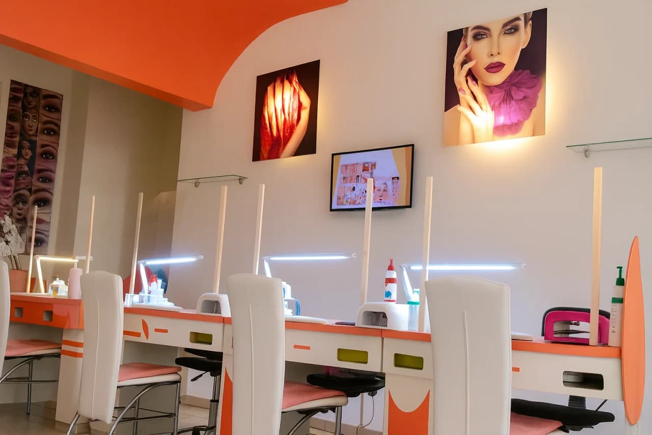 Nagel- und Kosmetikstudio Miss Nails Halle