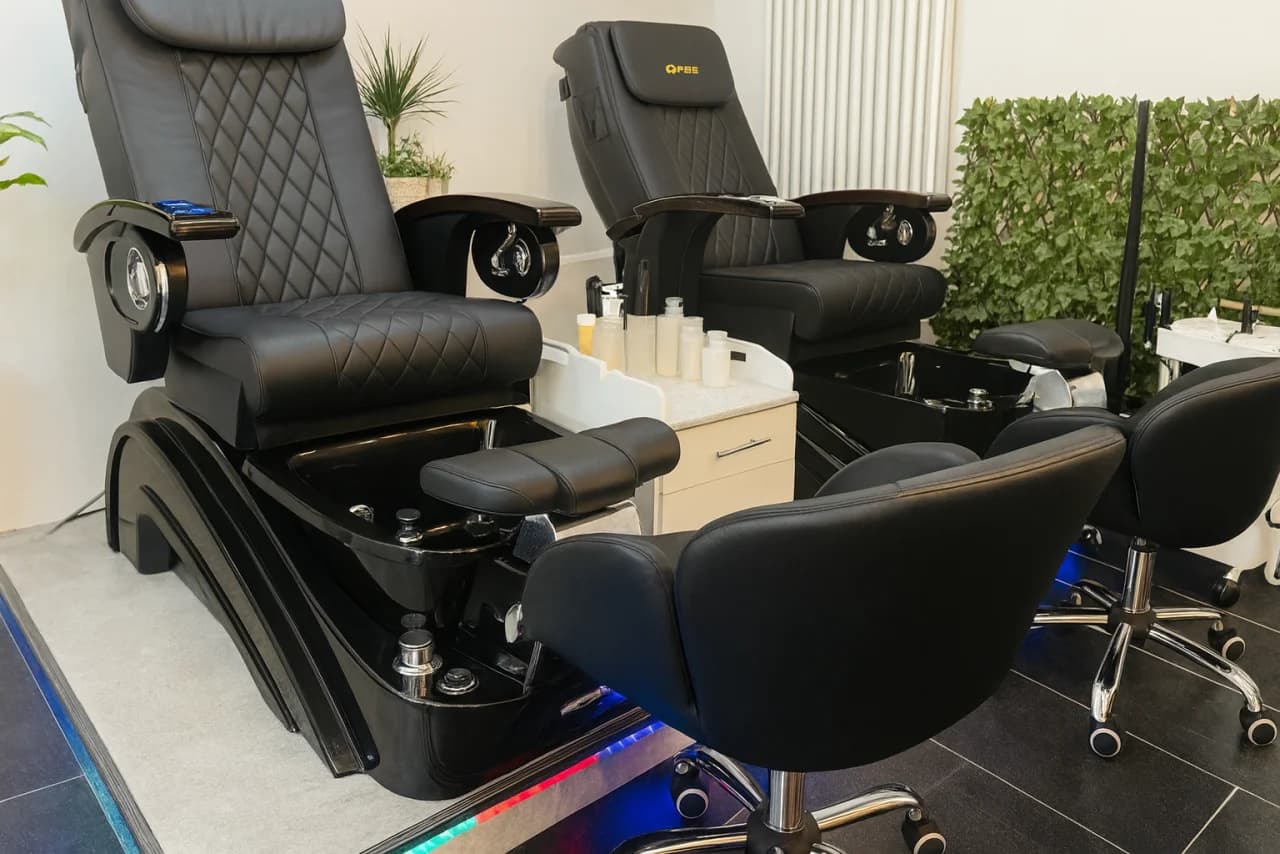 Naya Nails & Beauty Köln