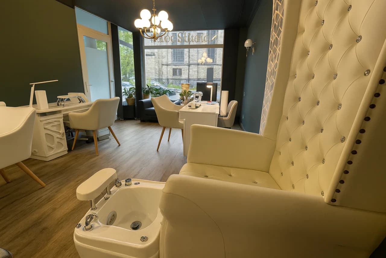 Classy Nails Nagelstudio & Beauty Salon Hannover