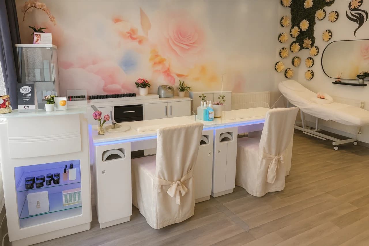 SHE Nails Beauty Studio Frankfurt