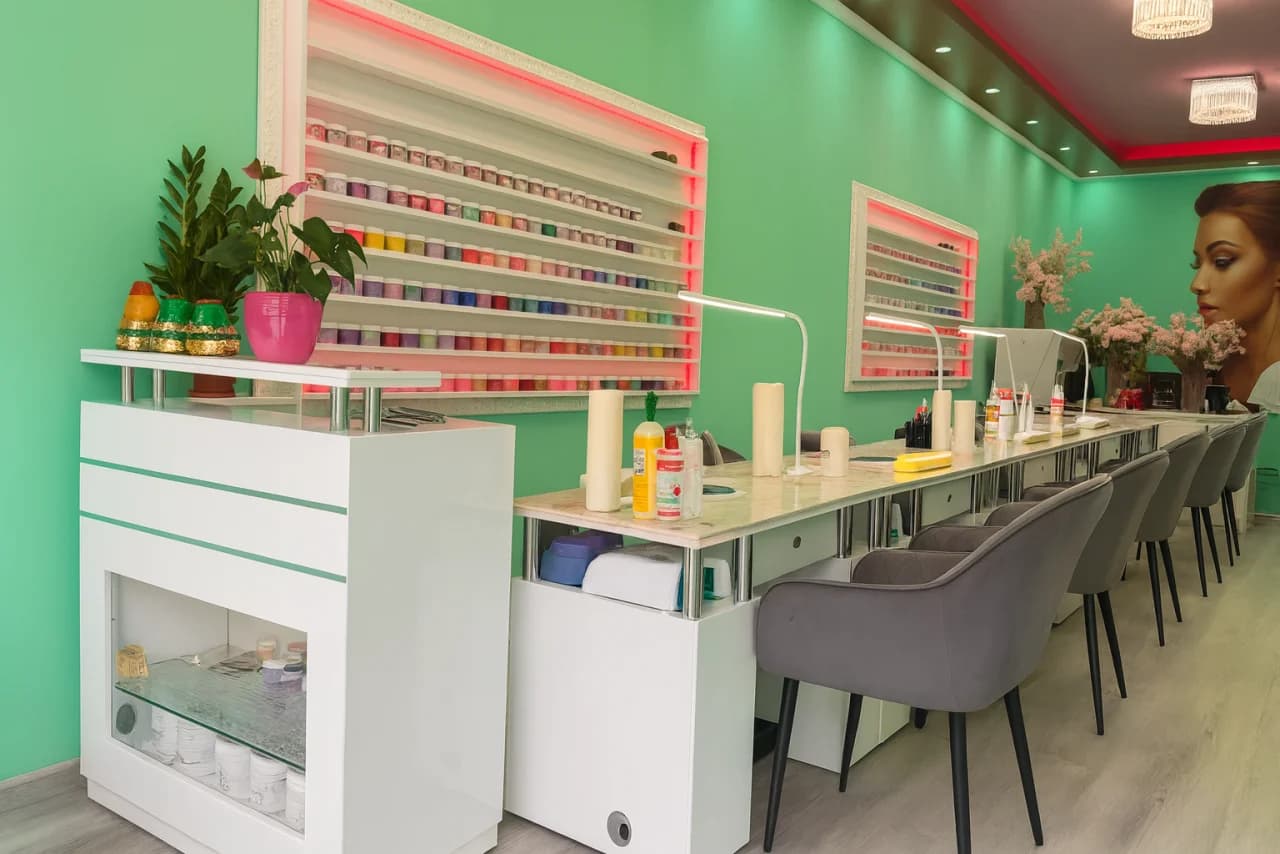 Selina Beauty Nails Essen