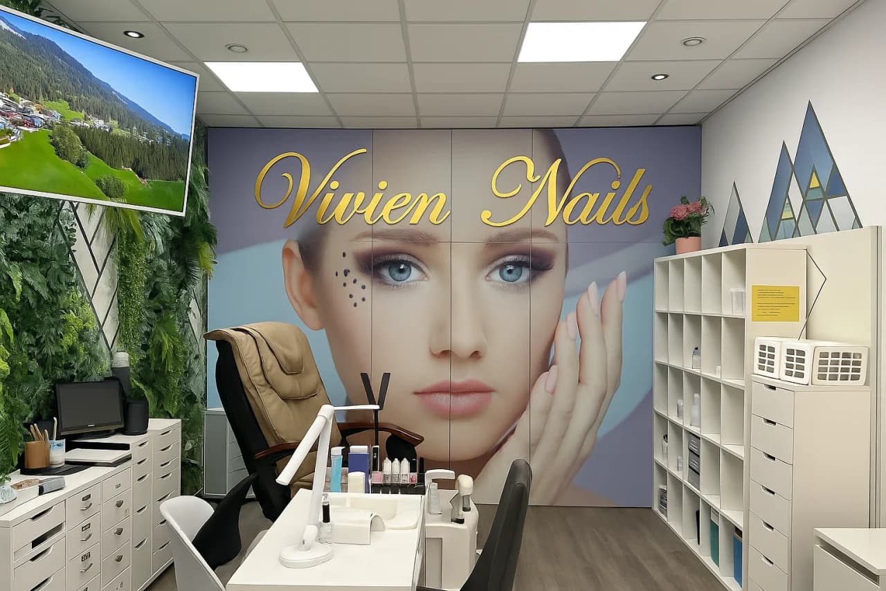 Vivien Nails (oben) – Hannover